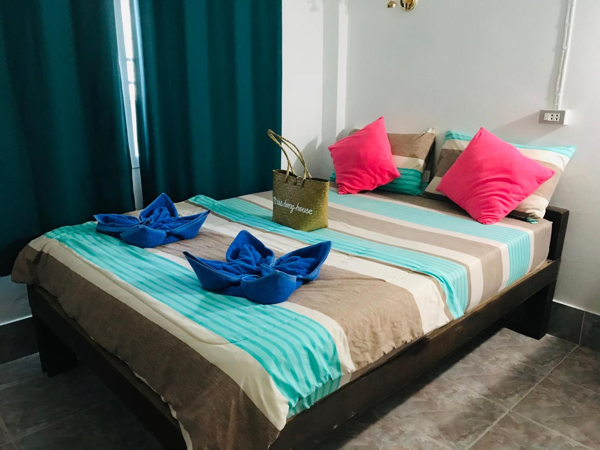 Готель Miss Hong House Koh Samet Екстер'єр фото