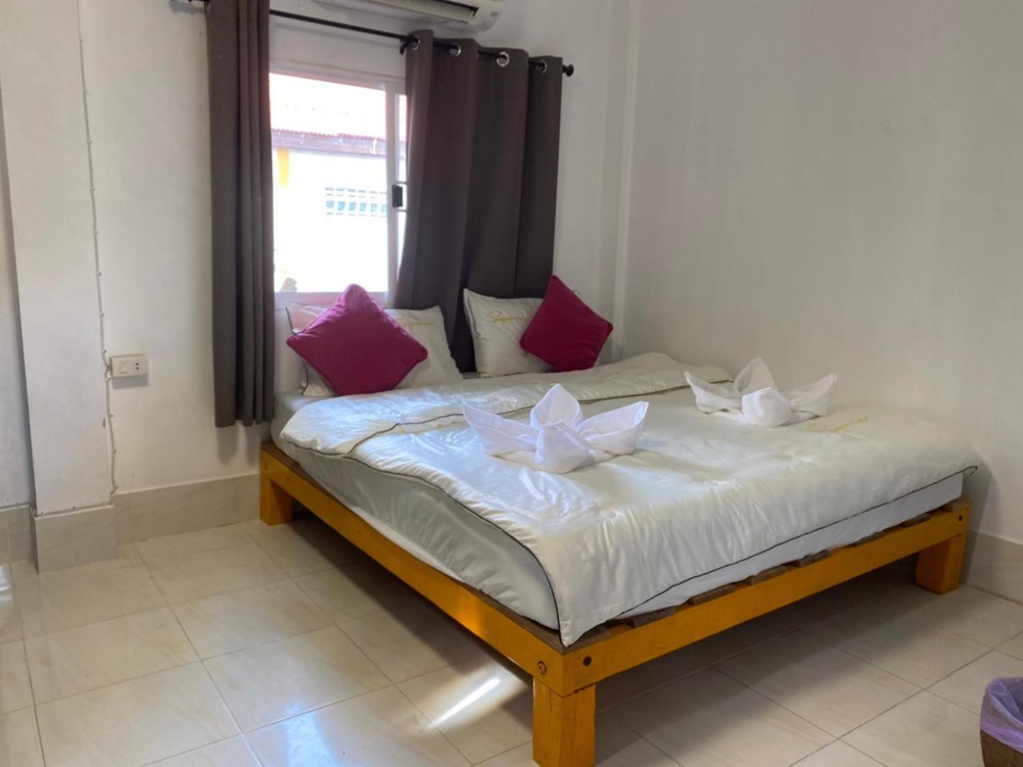 Готель Miss Hong House Koh Samet Екстер'єр фото