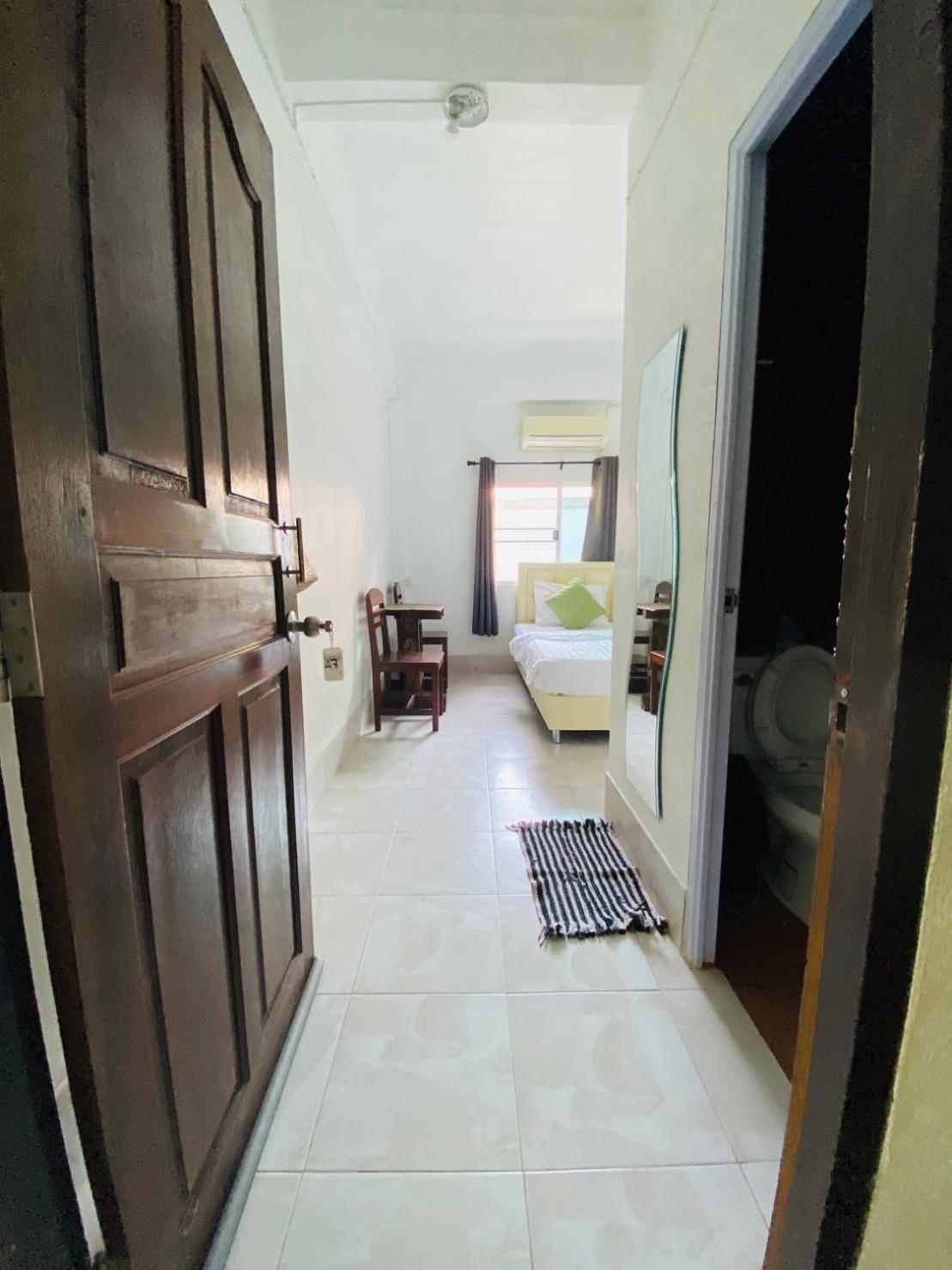 Готель Miss Hong House Koh Samet Екстер'єр фото