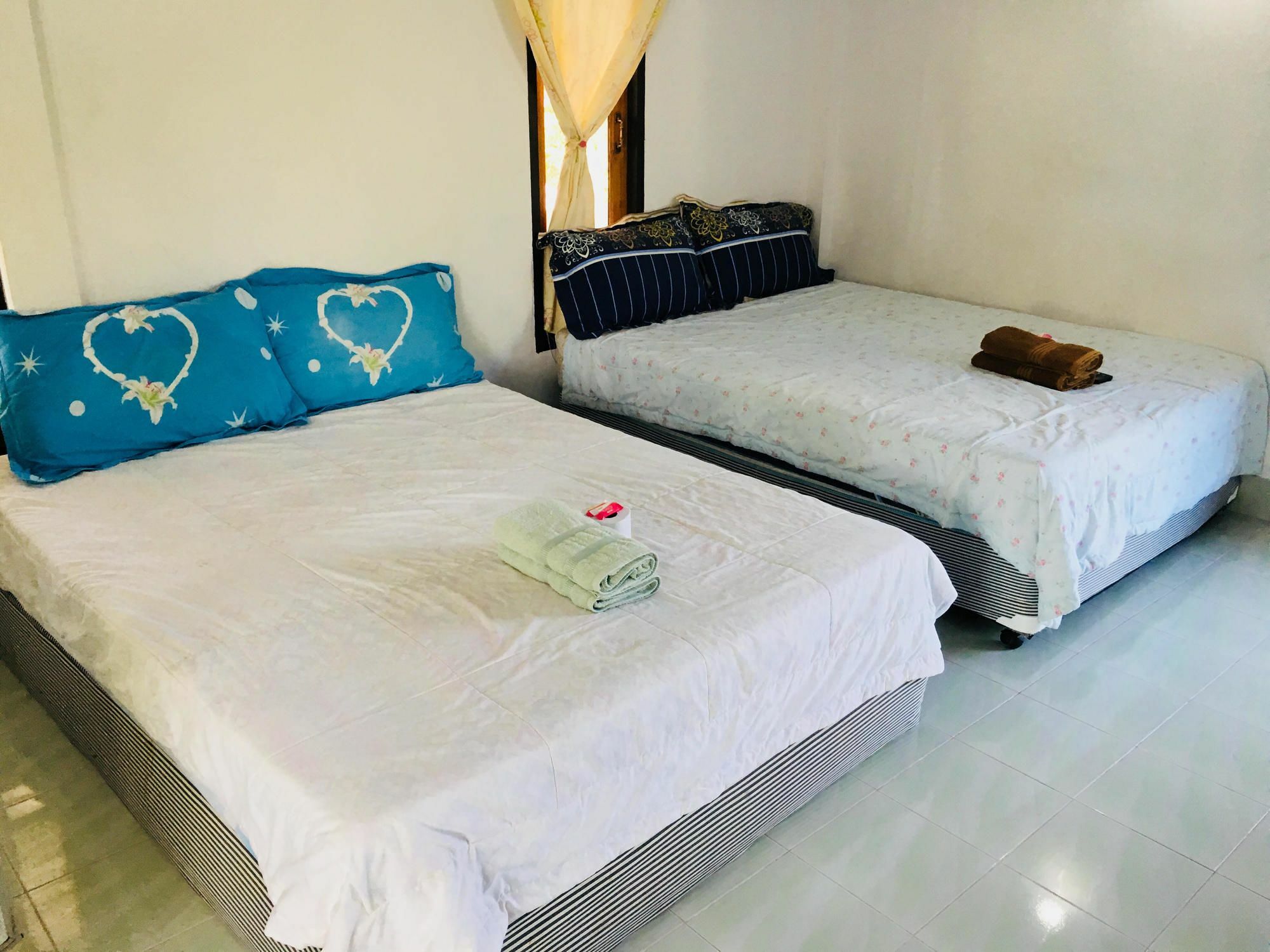 Готель Miss Hong House Koh Samet Екстер'єр фото